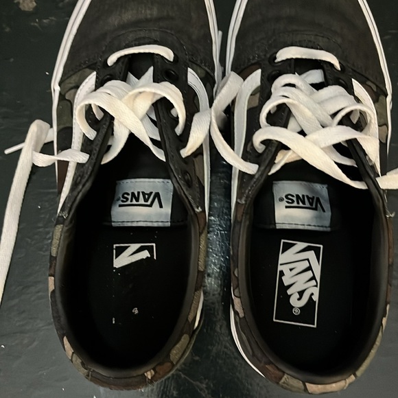 Vans Off The Wall Low Top Camo/ Black Skate Shoes Men 7.5 - Picture 3 of 7